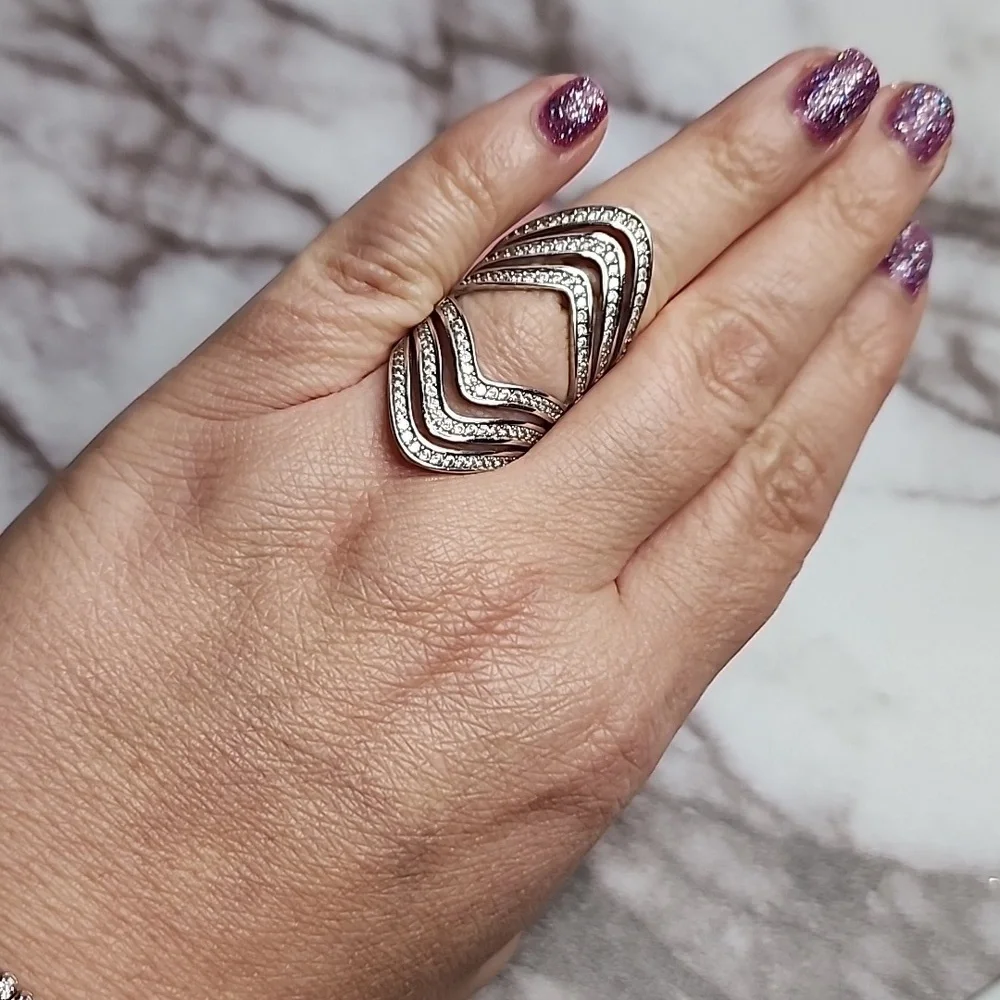 Sterling silver ring chevron